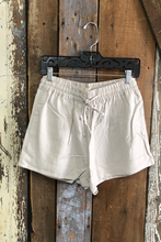 Cape Sands Linen Shorts
